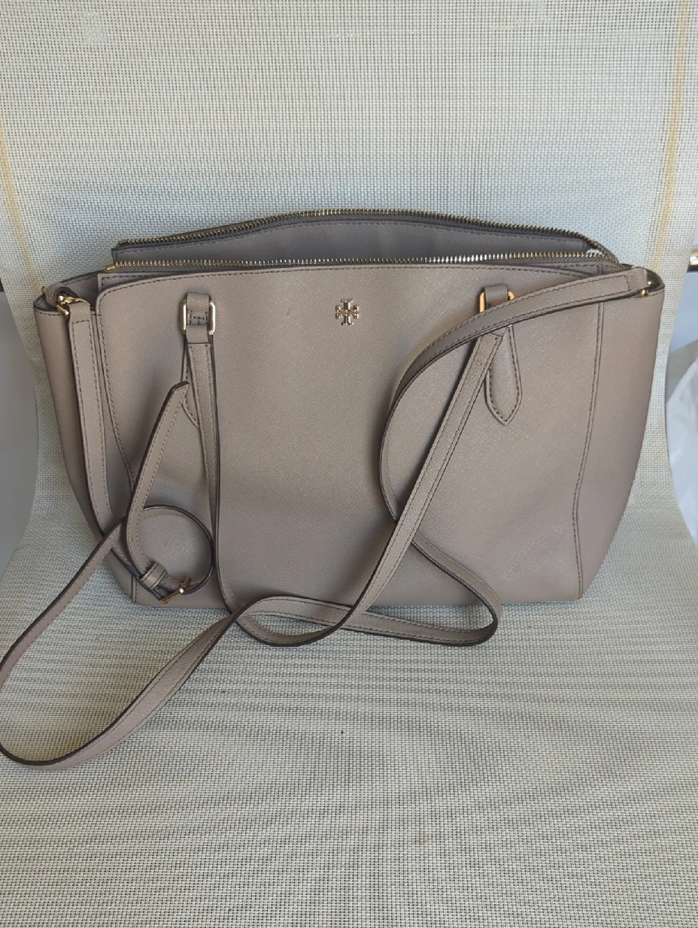Tory Burch Emerson Large French Saffiano Leather Neutral Taupe Shoulder Bag